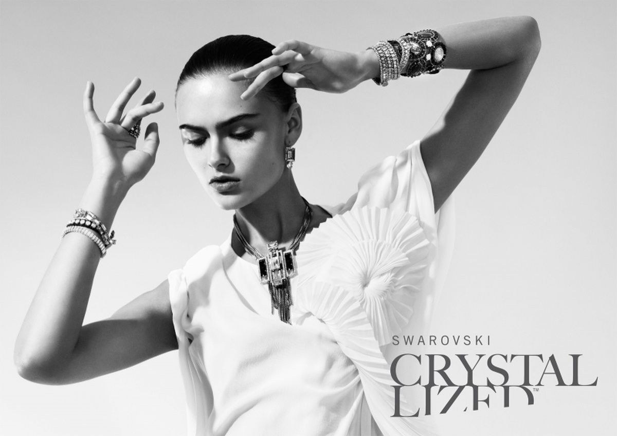 LUNDLUND : Swarovski LUNDLUND : Swarovski