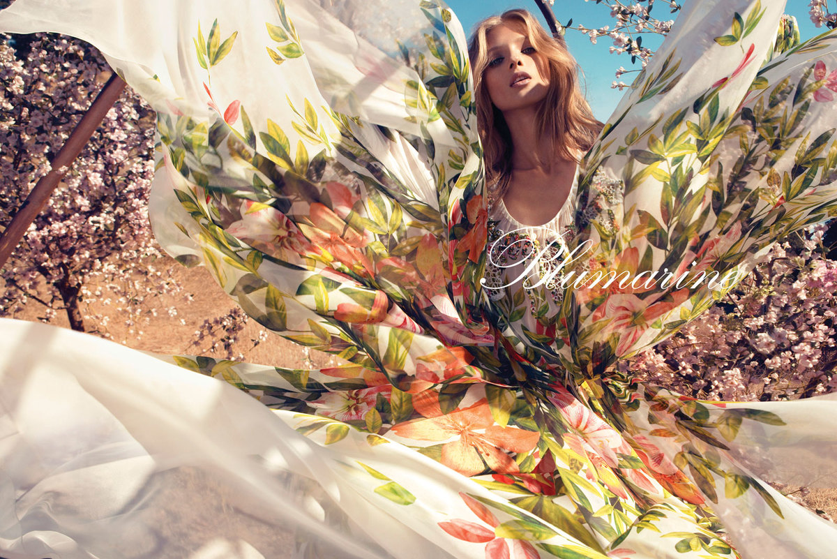 LUNDLUND : Blumarine LUNDLUND : Blumarine