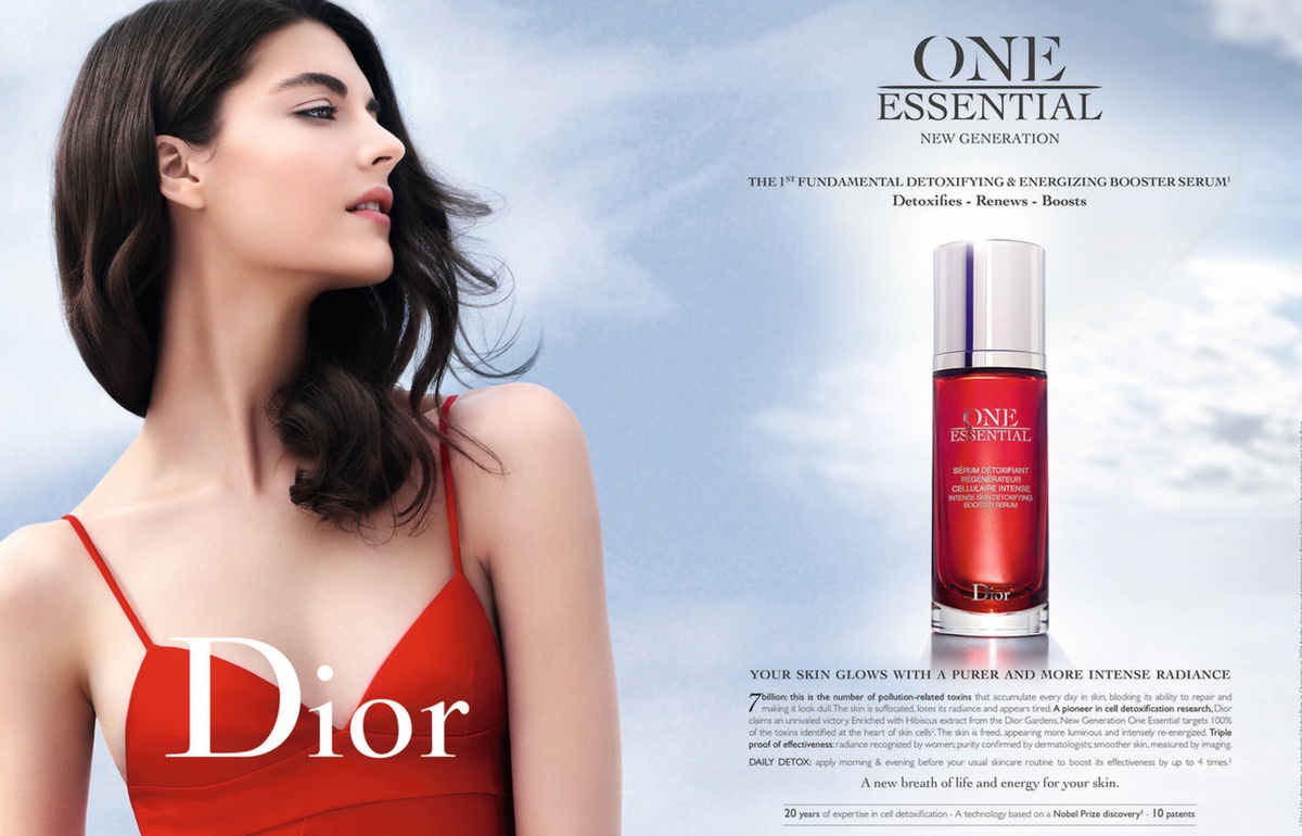 LUNDLUND : Dior One Essential LUNDLUND : Dior One Essential