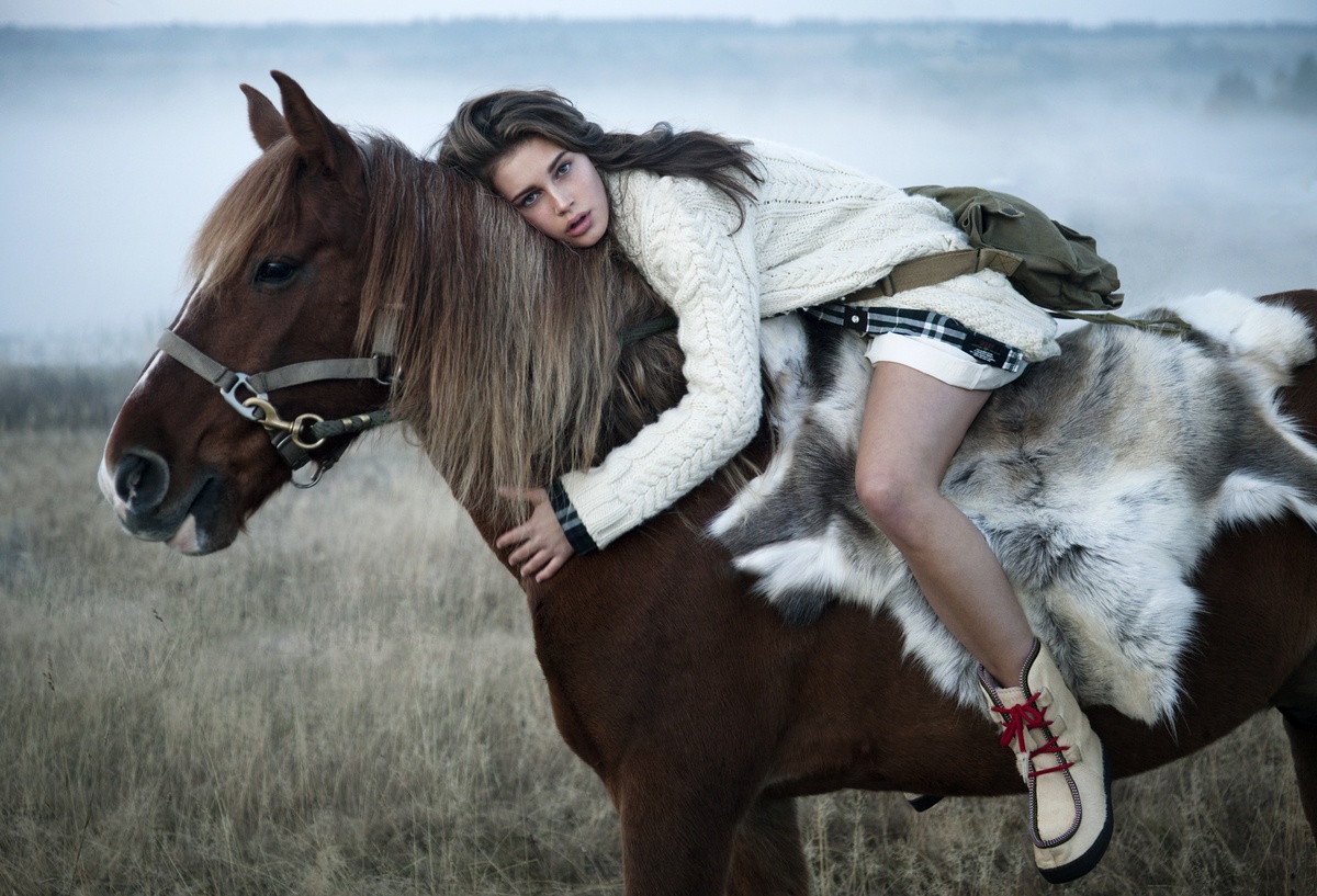 LUNDLUND : ELLE France LUNDLUND : ELLE France