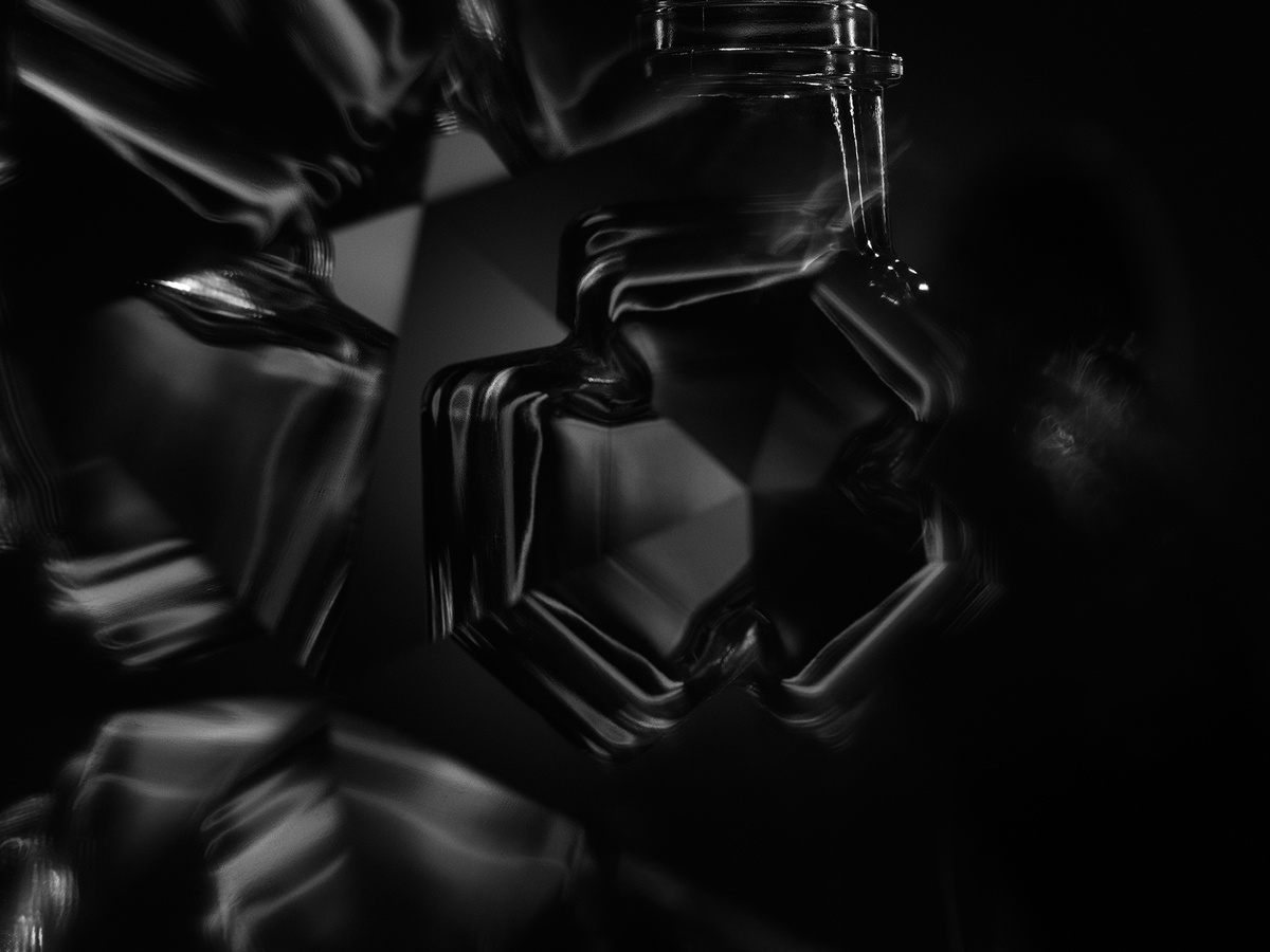 LUNDLUND : The Absolut Company LUNDLUND : The Absolut Company