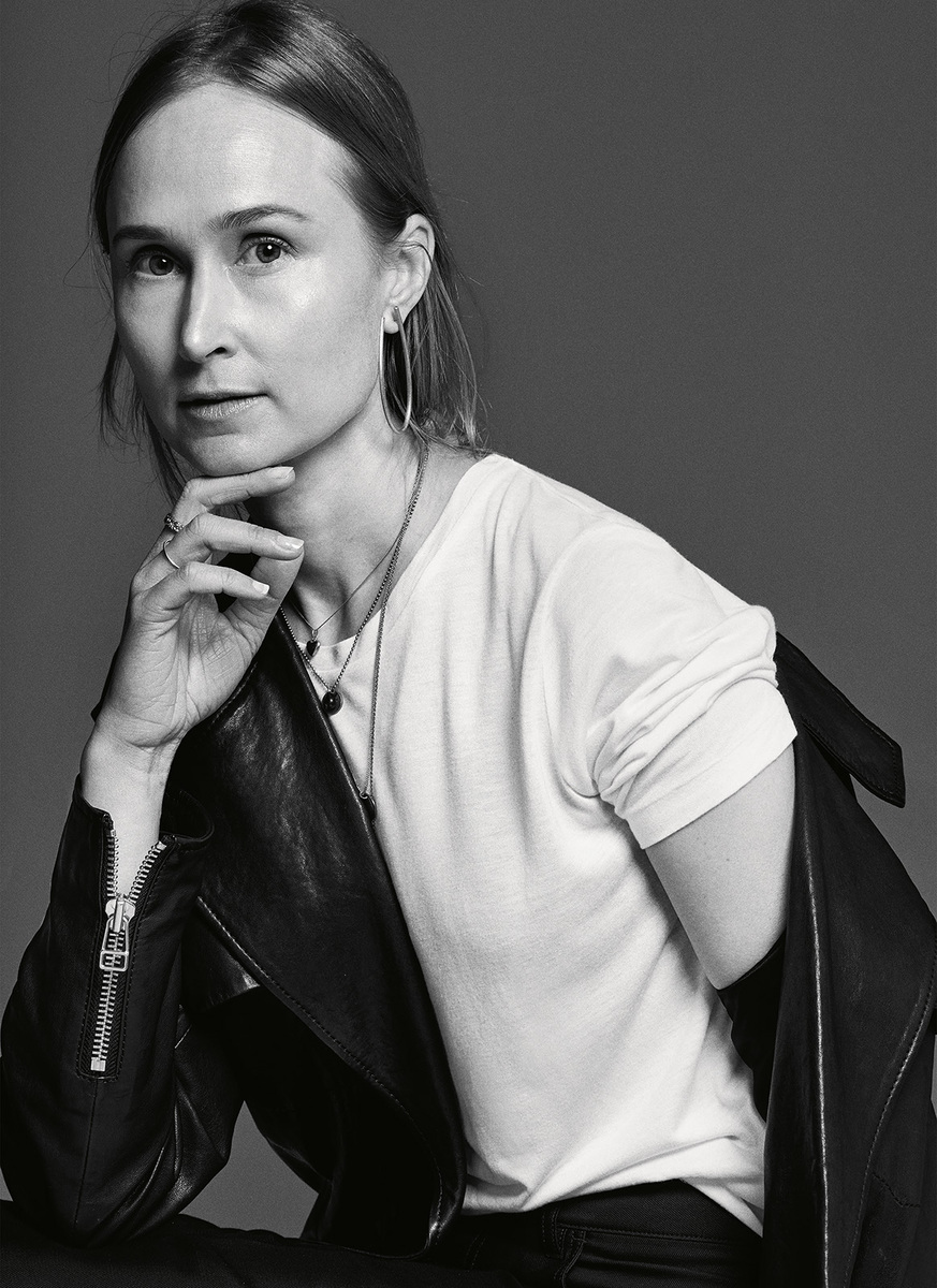 LUNDLUND : STYLEBY LUNDLUND : STYLEBY