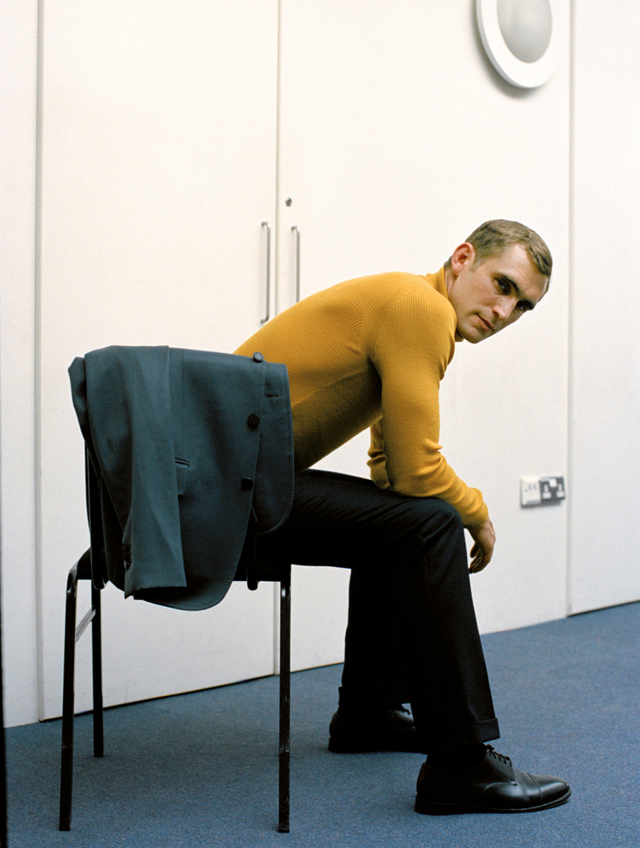 LUNDLUND : L'Officiel Hommes 45 LUNDLUND : L'Officiel Hommes 45