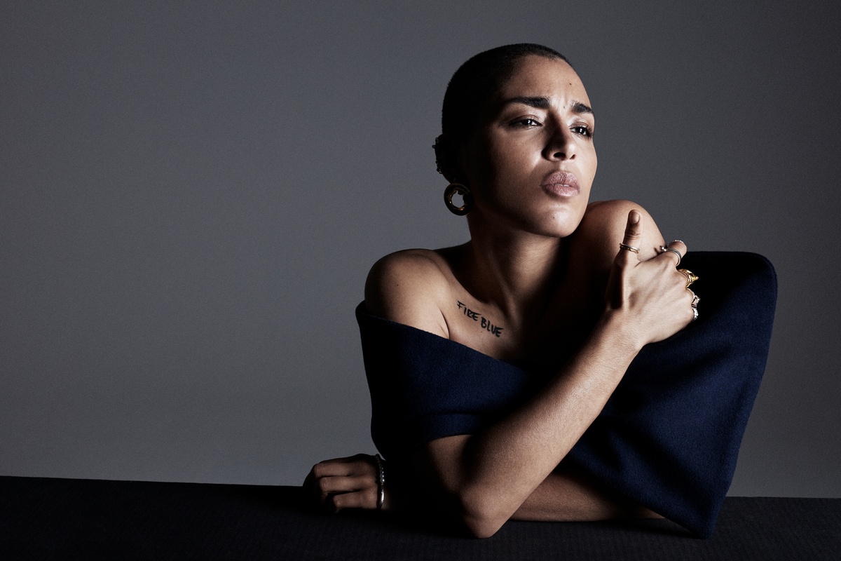 LUNDLUND : Loreen LUNDLUND : Loreen