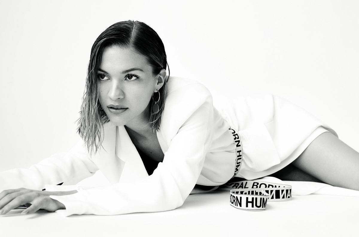 LUNDLUND : Elle Sweden - Tove Styrke LUNDLUND : Elle Sweden - Tove Styrke