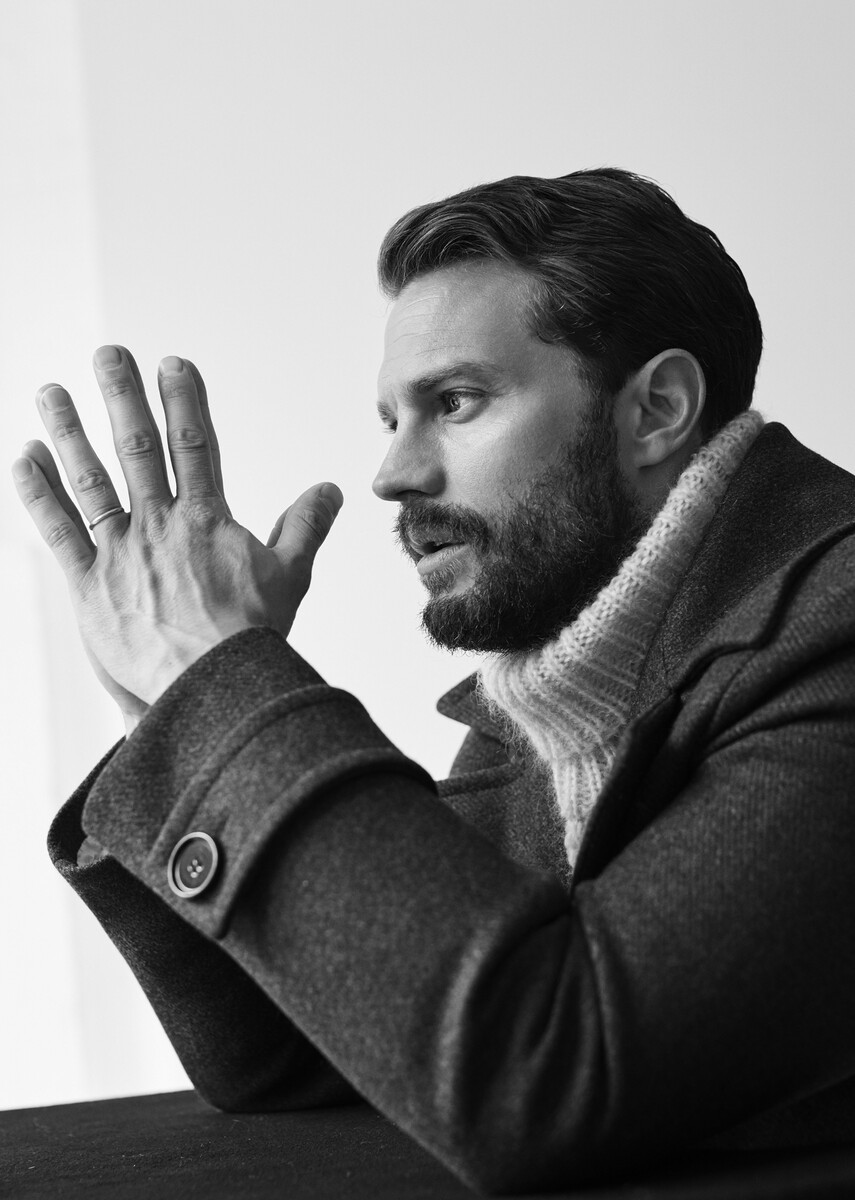 LUNDLUND : Jamie Dornan LUNDLUND : Jamie Dornan