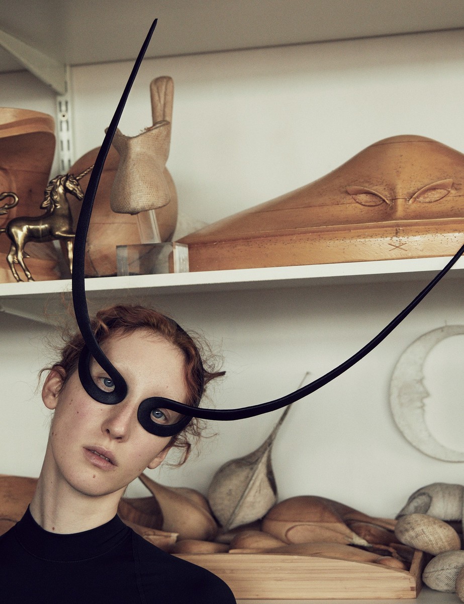 LUNDLUND : Heroine Magazine - Philip Treacy LUNDLUND : Heroine Magazine - Philip Treacy